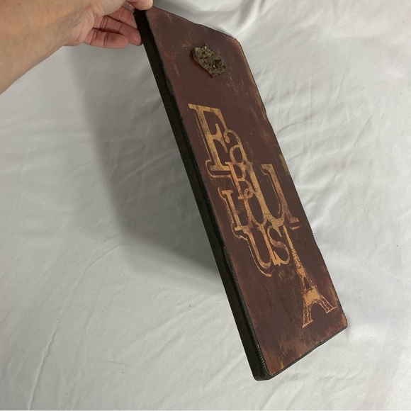 Wall Accent Fabulous Eiffel Tower Antique Rusted Metal Trunk Trunk Decal Plank - Picture 2 of 7